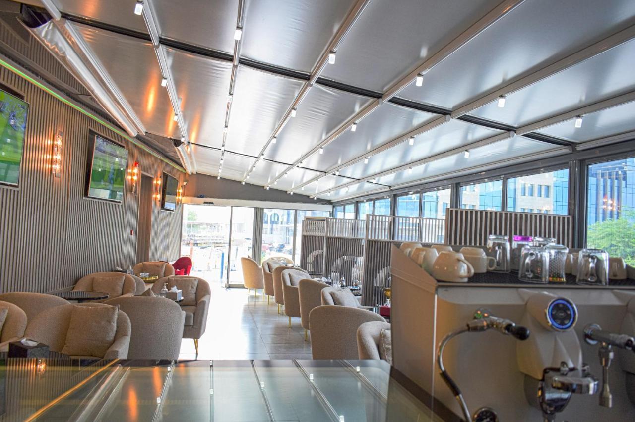 Saraya Corniche 5* Доха